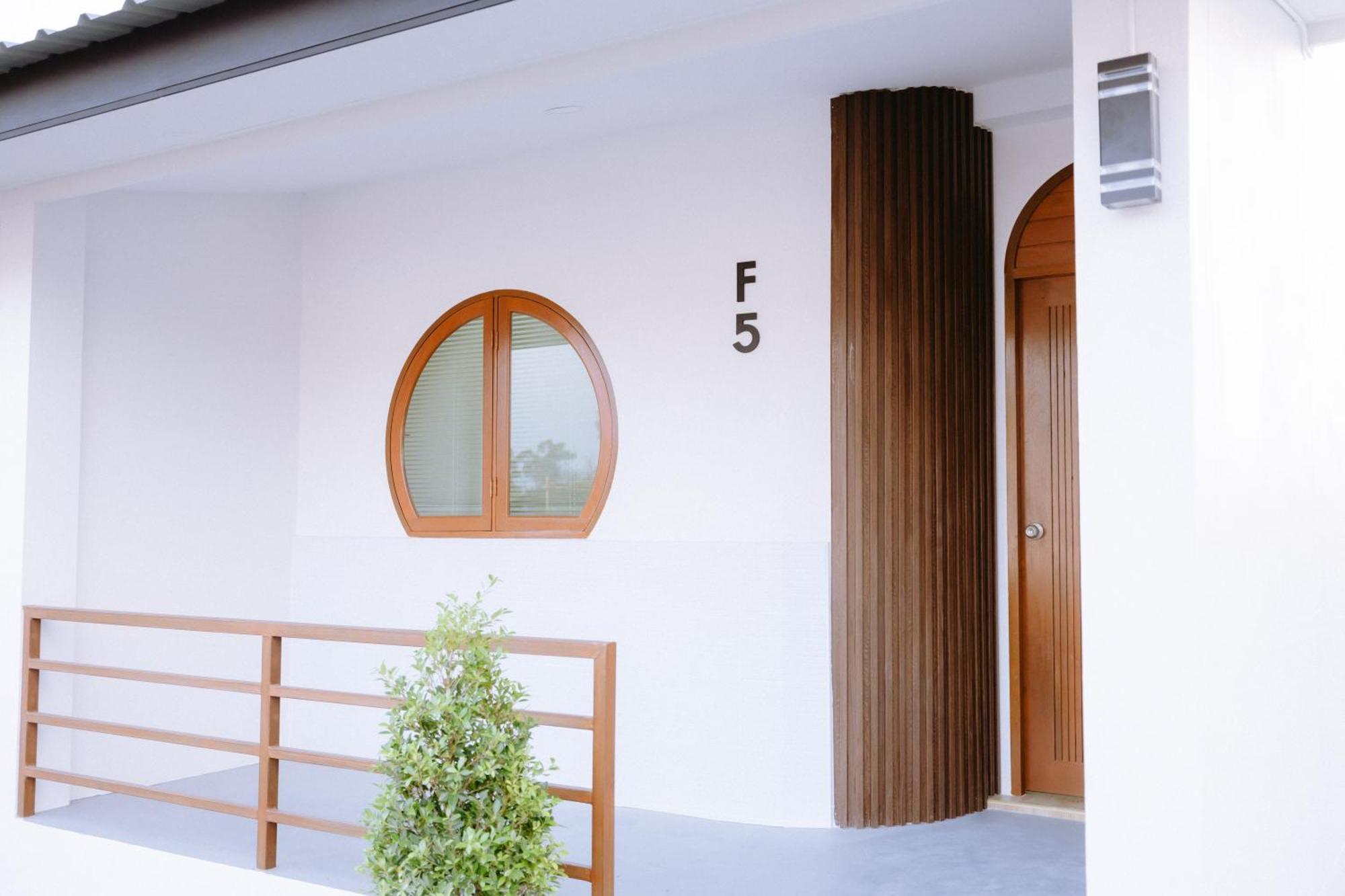Peeranon Resort Nakhon Nayok Exterior photo